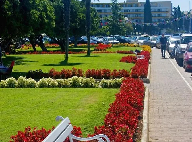 Blue Window Апартаменты