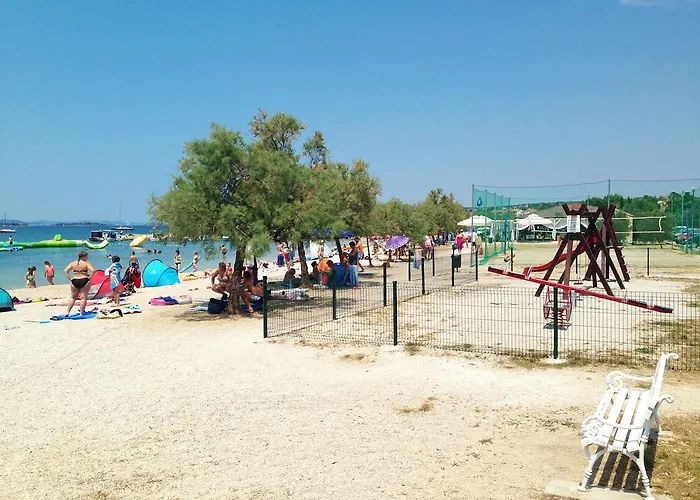 Blue Window Биоград-на-Мору